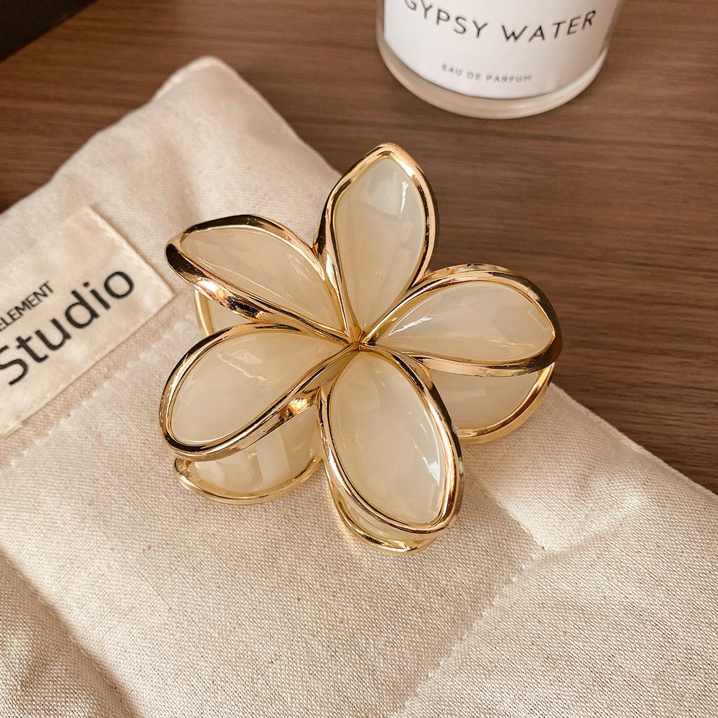 Hair clip - Golden Monoi flowers
